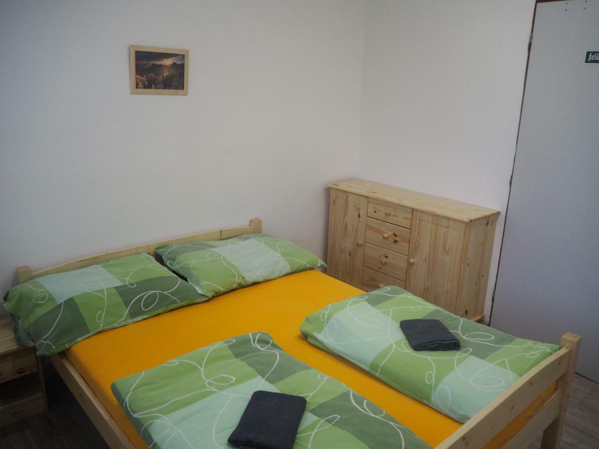 Economy Apartments České Švýcarsko Hřensko Exterior foto