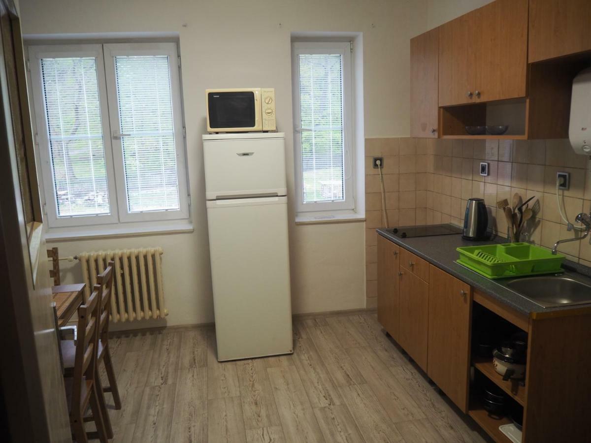 Economy Apartments České Švýcarsko Hřensko Exterior foto